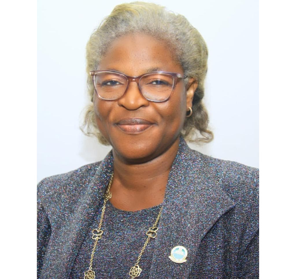 MRS O OLANREWAJU